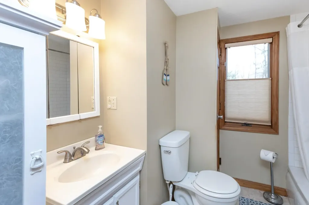 116 Tucker Shore Road Belmont NH 03220