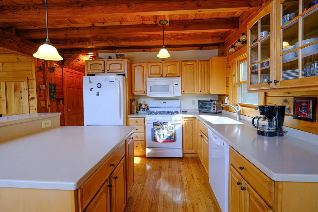 993 Cedar Mountain Road Castleton VT 05735