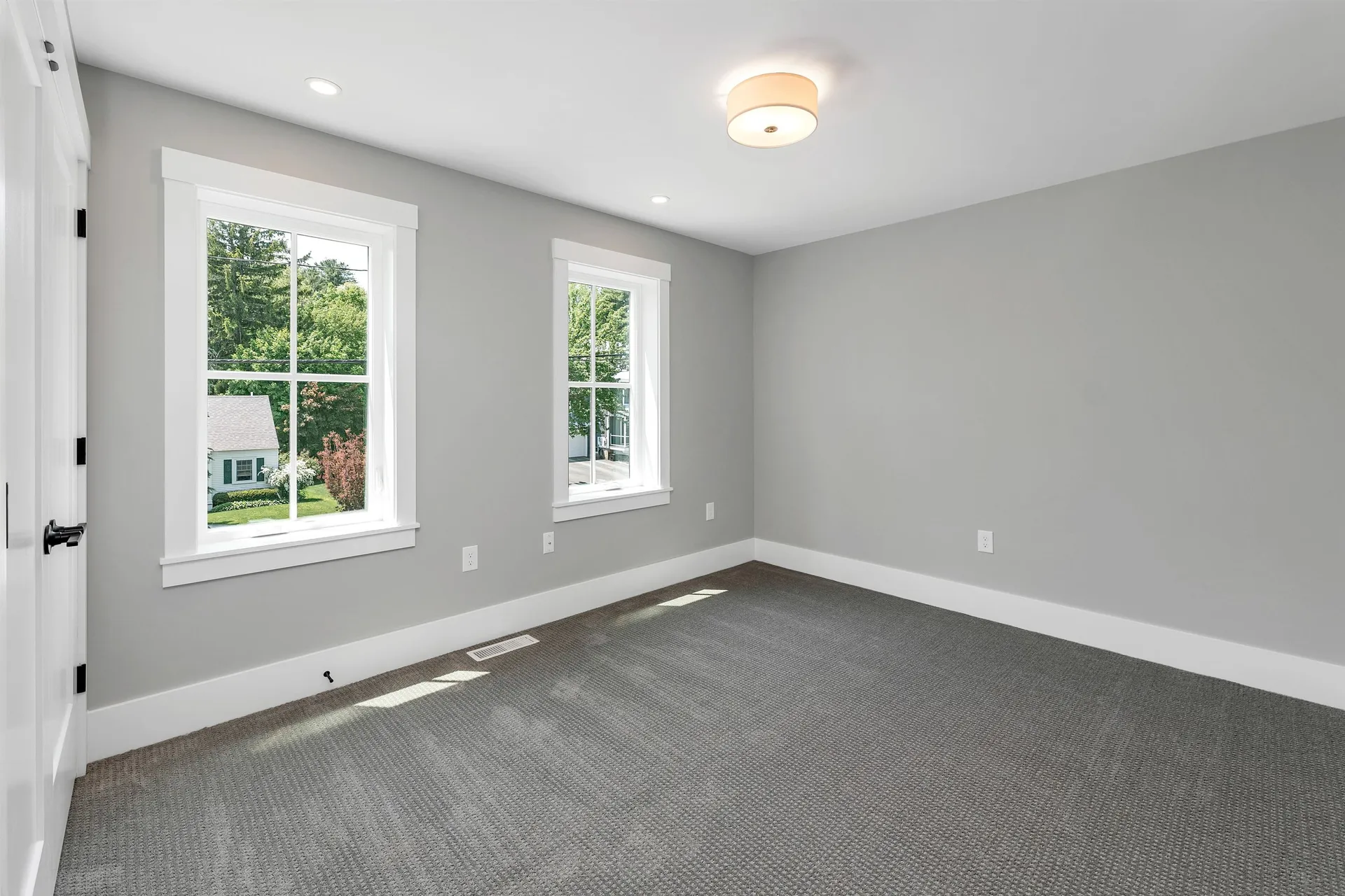 139 Essex Avenue Portsmouth NH 03802