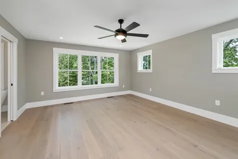 139 Essex Avenue Portsmouth NH 03802