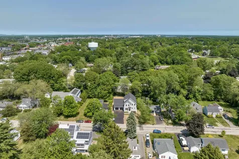 139 Essex Avenue Portsmouth NH 03802