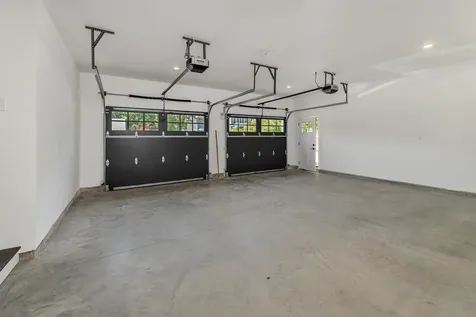 139 Essex Avenue Portsmouth NH 03802