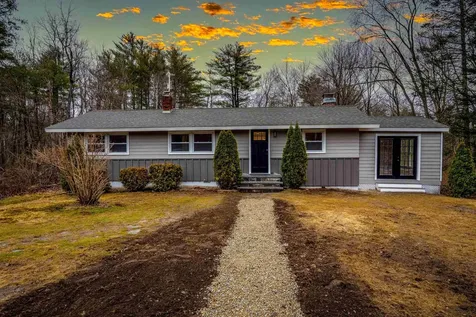 21 Harris Road Windham NH 03087