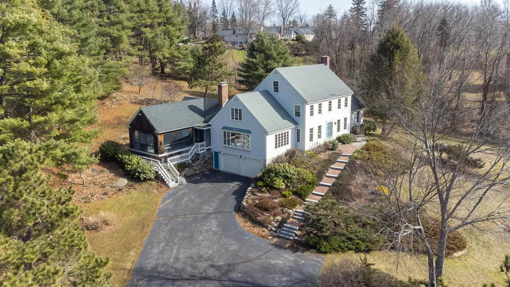 75 Christian Hill Road Amherst NH 03031