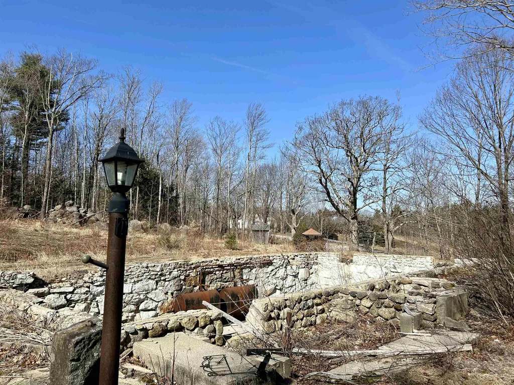 495 Mountain Road Francestown NH 03043