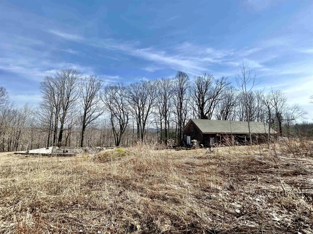 495 Mountain Road Francestown NH 03043