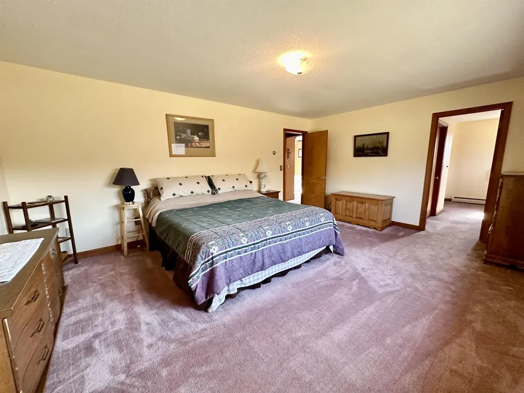 2206 Highgate Road Swanton VT 05488