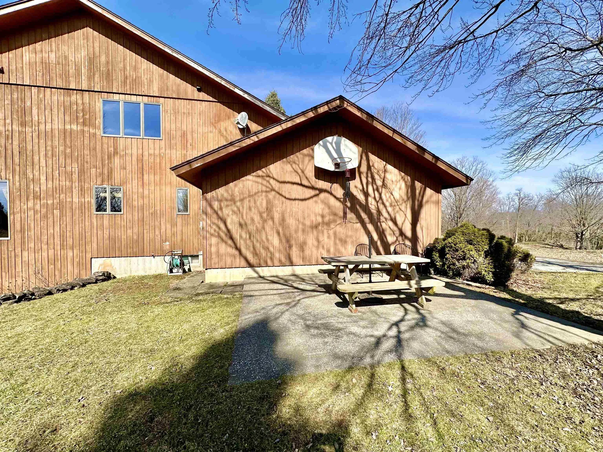 2206 Highgate Road Swanton VT 05488