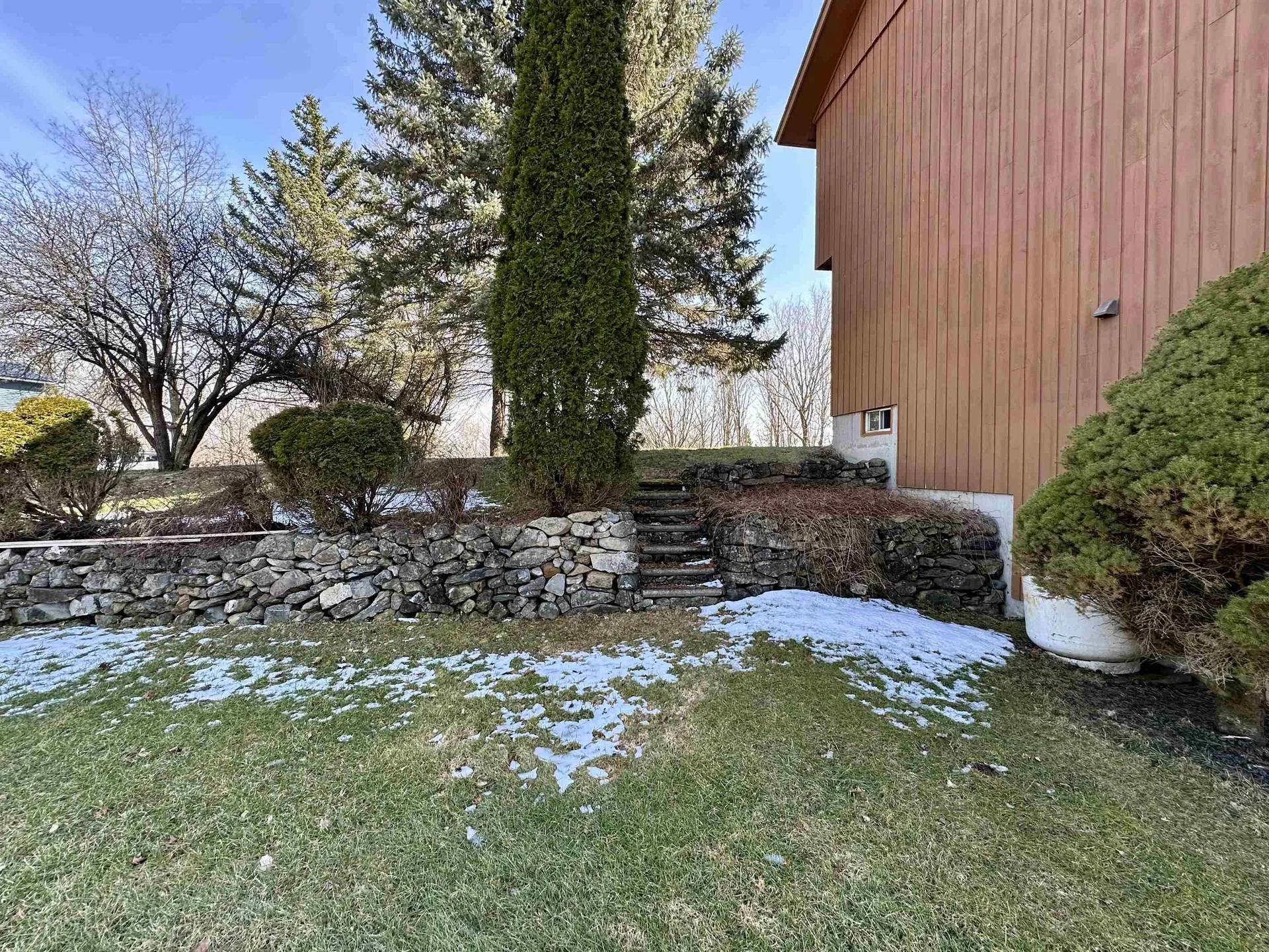 2206 Highgate Road Swanton VT 05488
