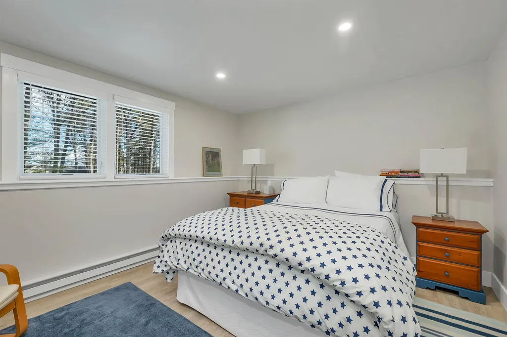 7 Point Breeze Road Wolfeboro NH 03894