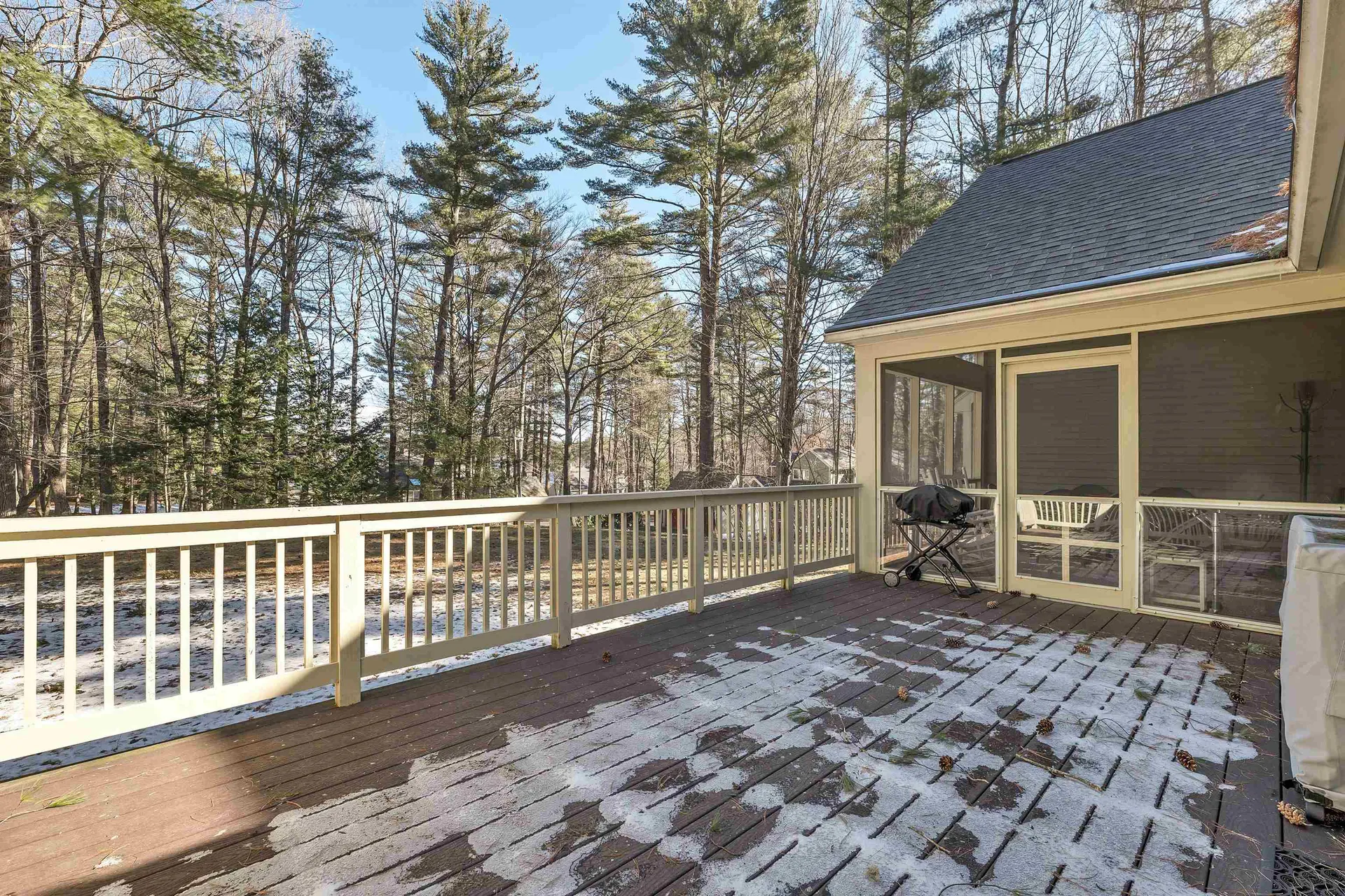 7 Point Breeze Road Wolfeboro NH 03894