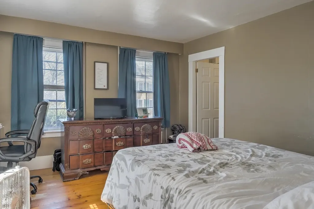 82 S Lincoln Street Keene NH 03431