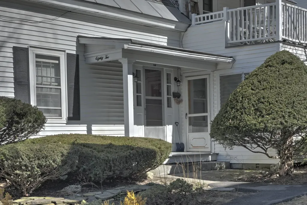 82 S Lincoln Street Keene NH 03431