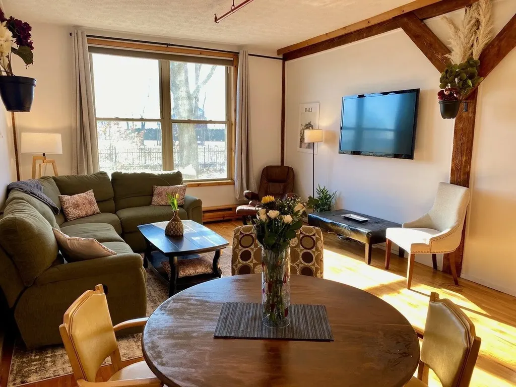 216 Lake Street Burlington VT 05401