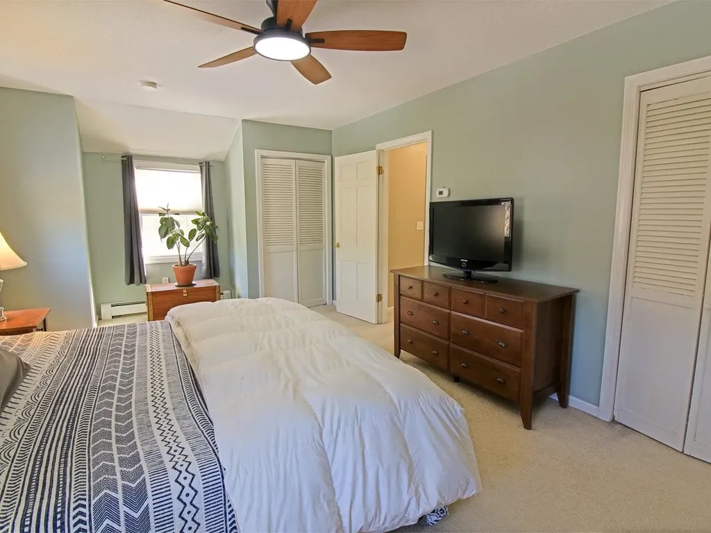 33 Snowflake Drive Jericho VT 05465