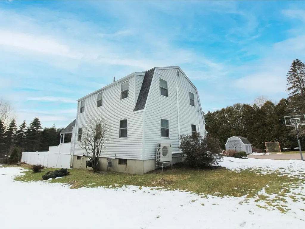 33 Snowflake Drive Jericho VT 05465