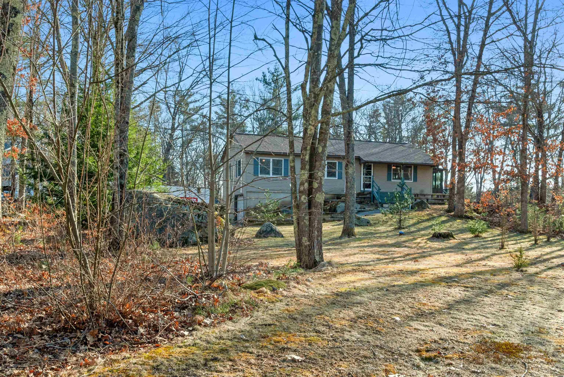 9 Darby Lane Rochester NH 03839-5405
