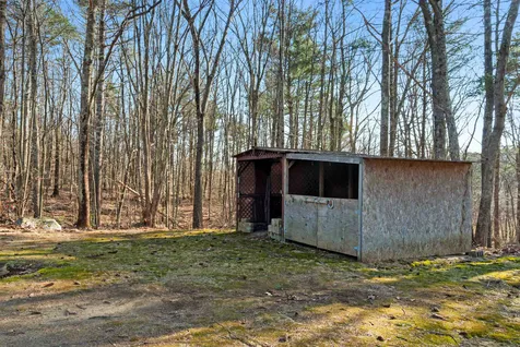 9 Darby Lane Rochester NH 03839-5405