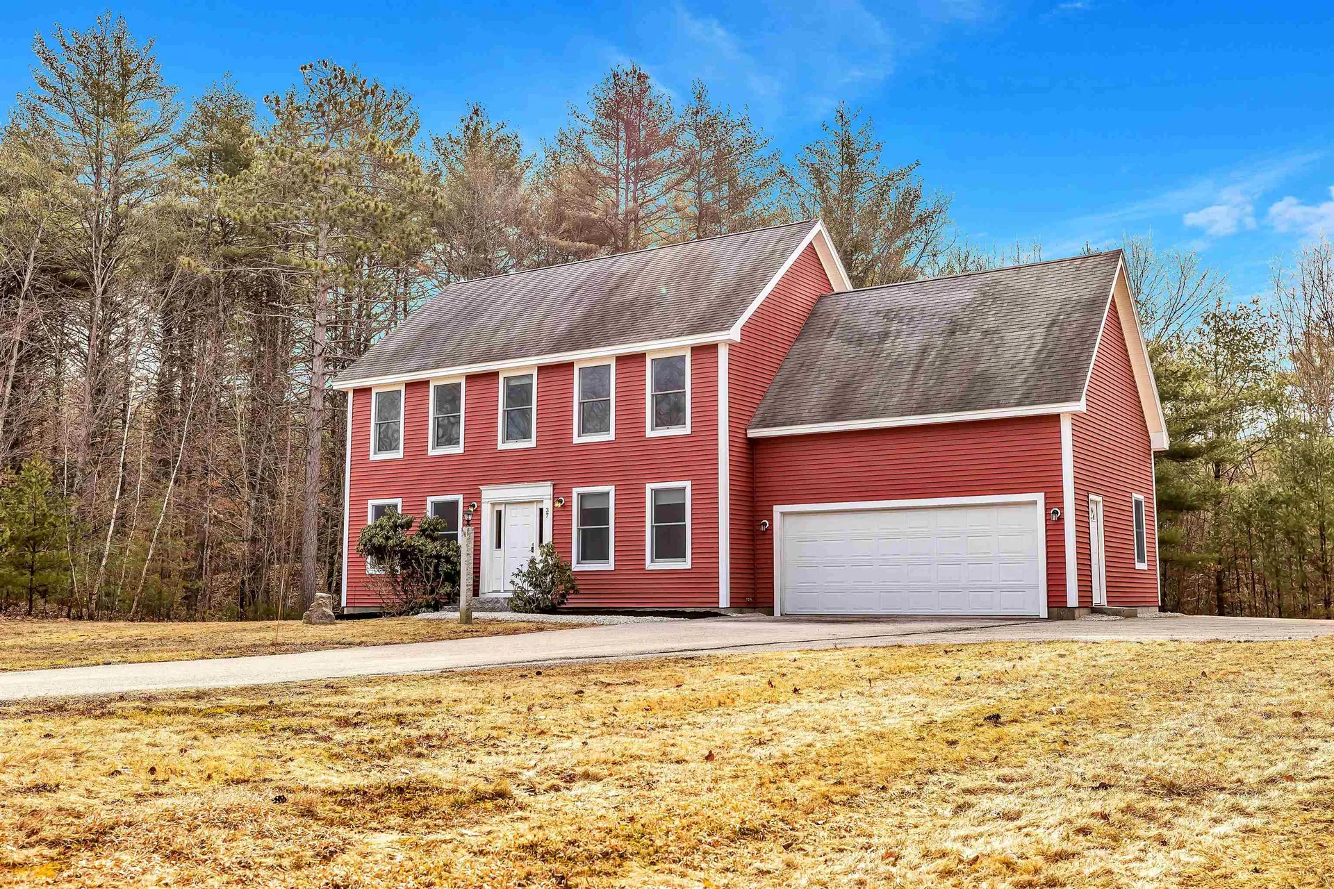 37 Becky Lane Concord NH 03301