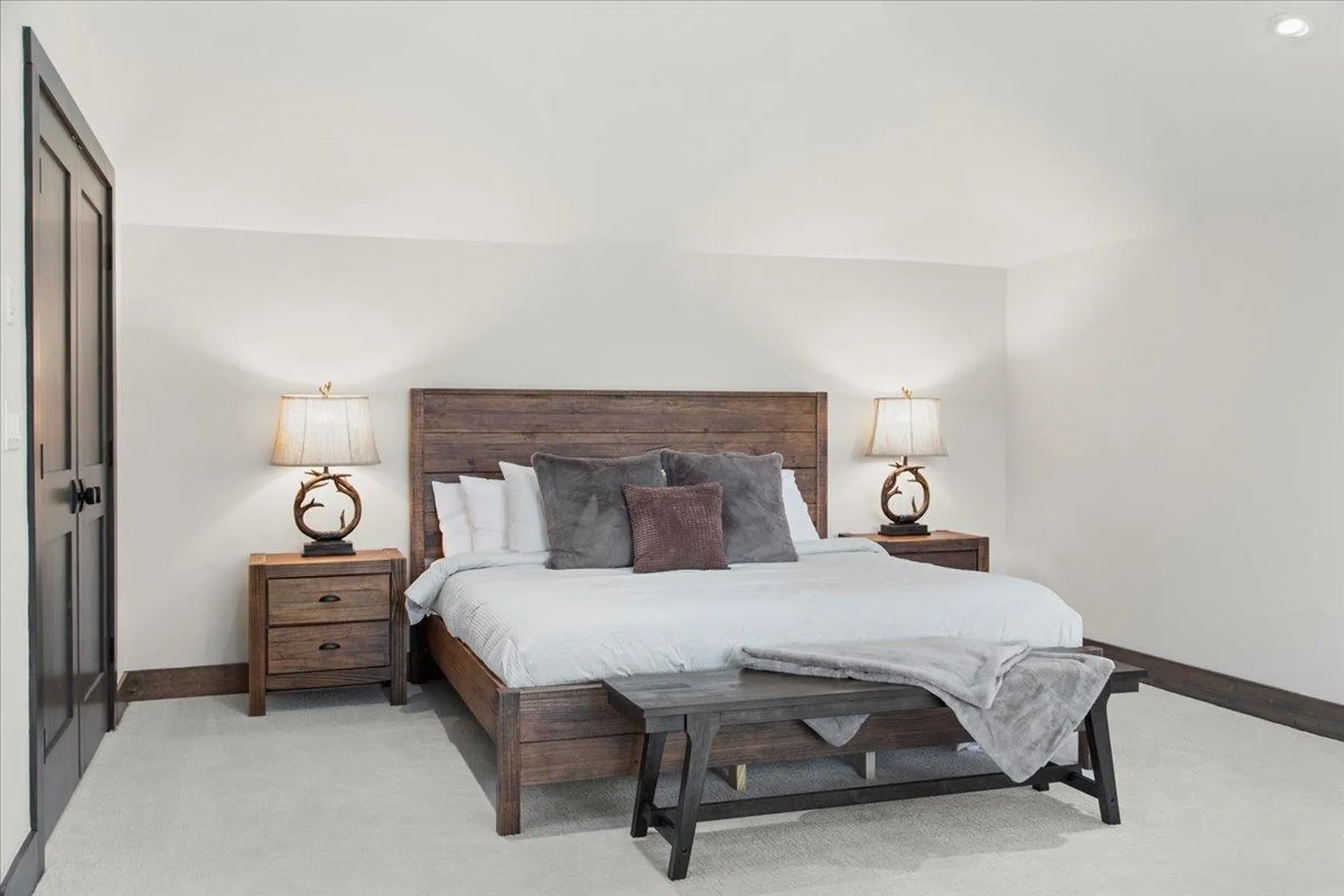 14 Old Ridge Road Winhall VT 05340