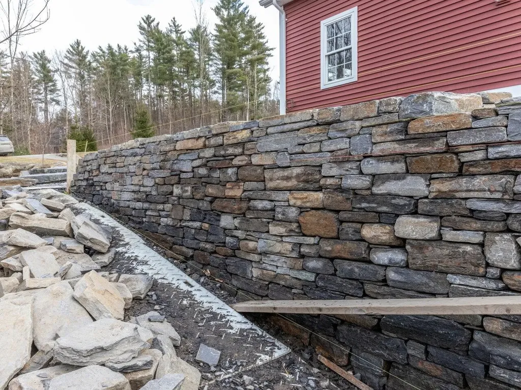 140 Wolf Lane Richmond VT 05477