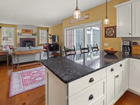 140 Wolf Lane Richmond VT 05477