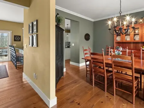 140 Wolf Lane Richmond VT 05477