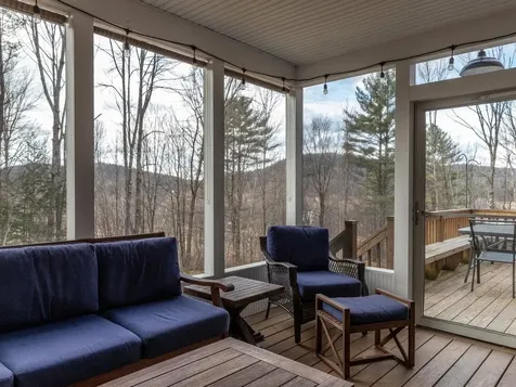 140 Wolf Lane Richmond VT 05477
