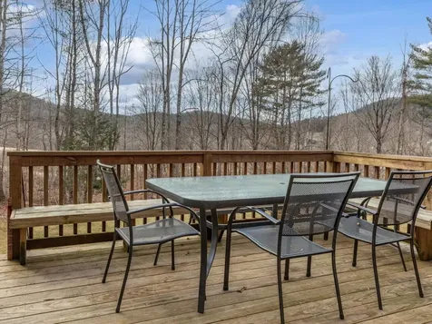 140 Wolf Lane Richmond VT 05477