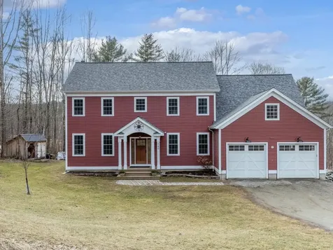 140 Wolf Lane Richmond VT 05477