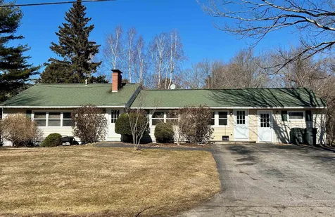 4 River Road North Hampton NH 03862