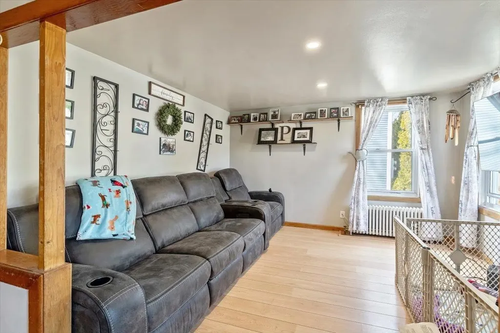 32 Huntington Street St. Albans City VT 05478