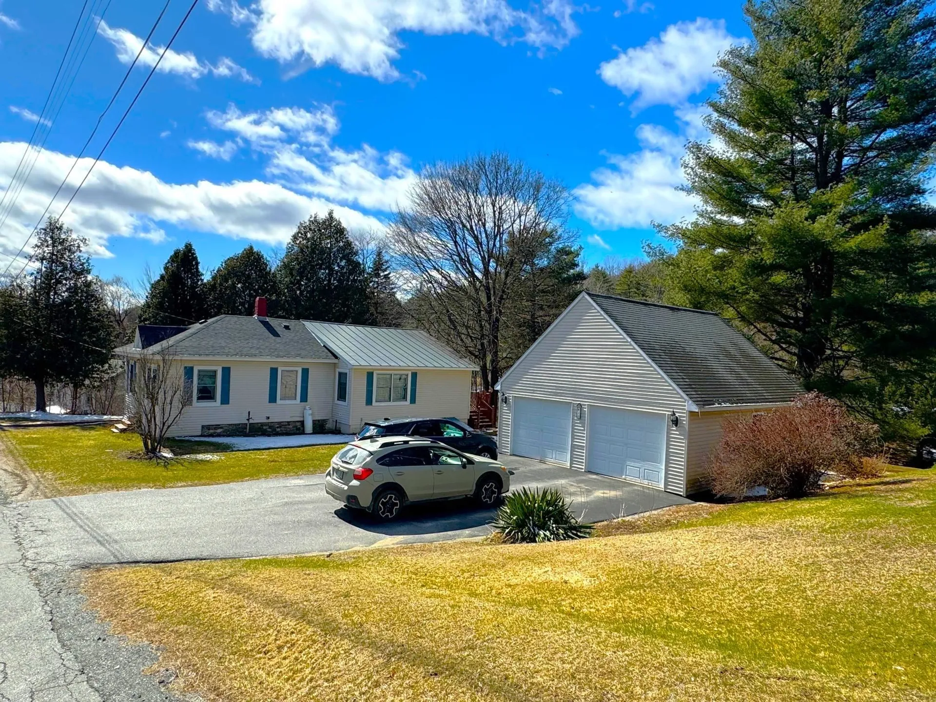 40 Davis Street Claremont NH 03743