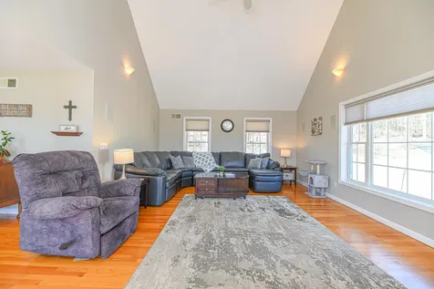 248 Grant Road Newmarket NH 03857