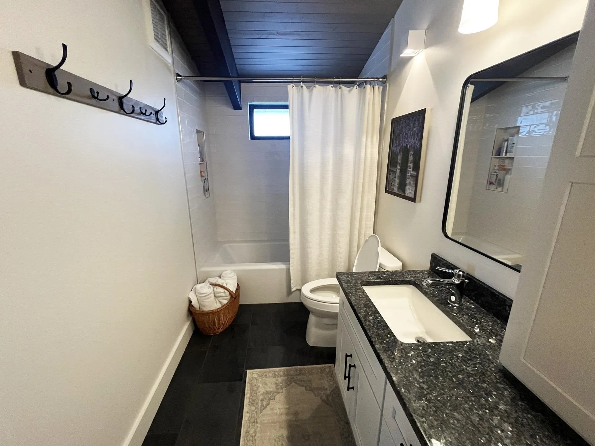 40 Upper Village Road Warren VT 05674
