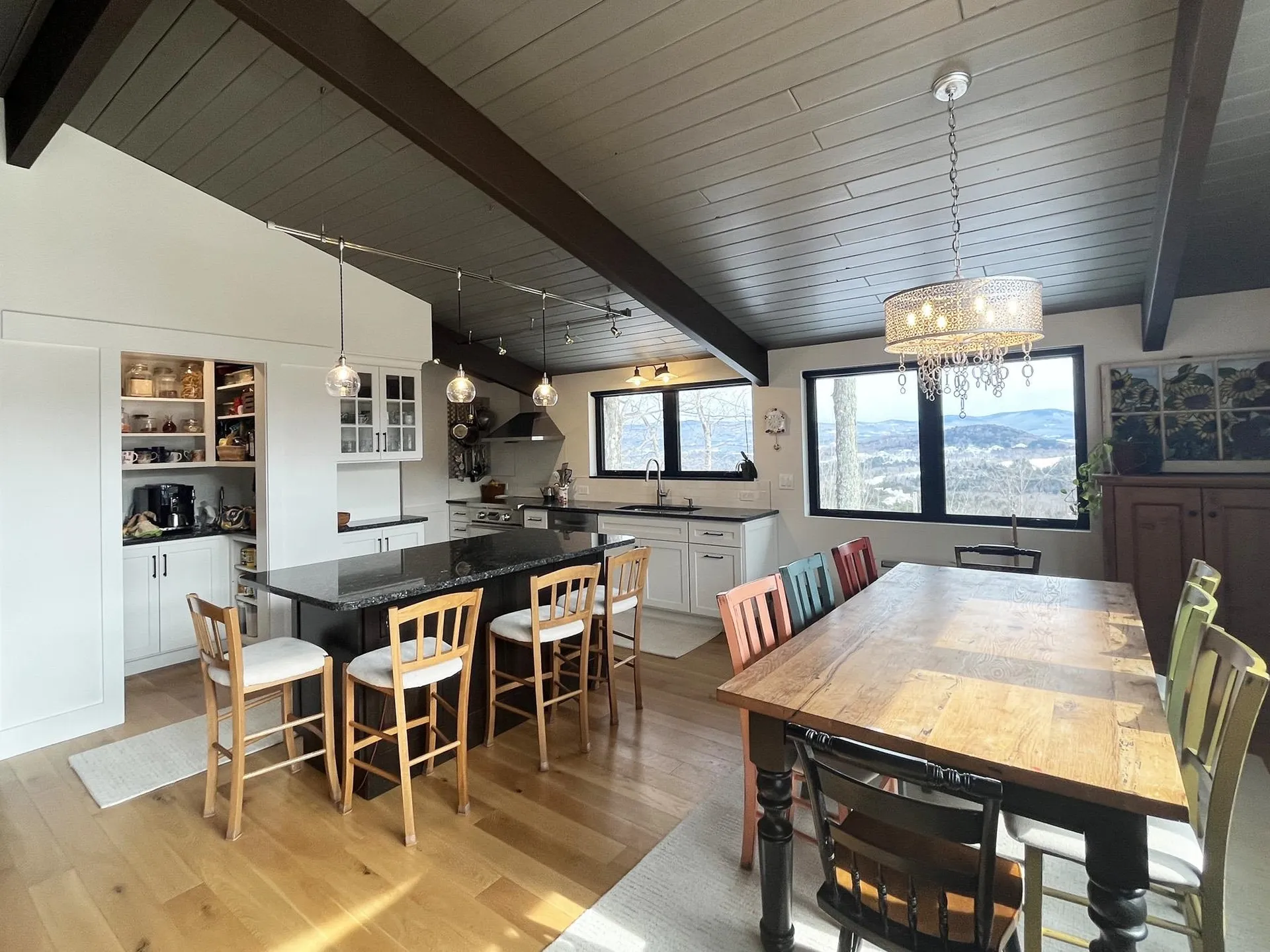 40 Upper Village Road Warren VT 05674