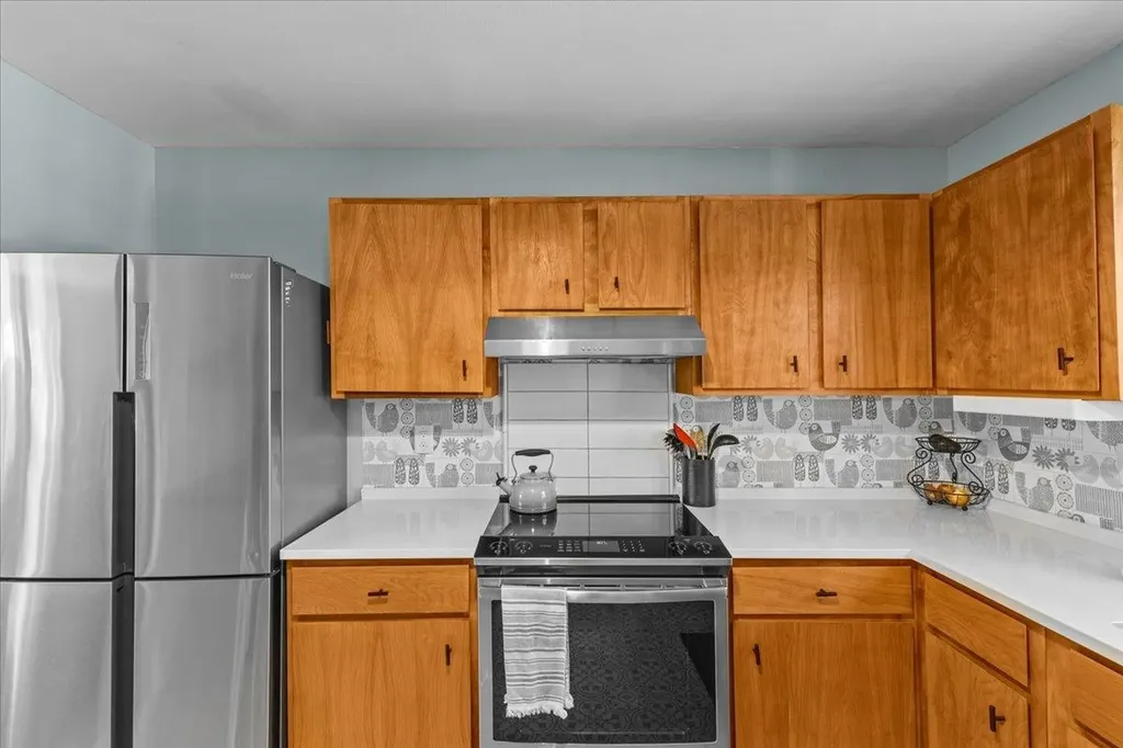 126 Pleasant Avenue Burlington VT 05408