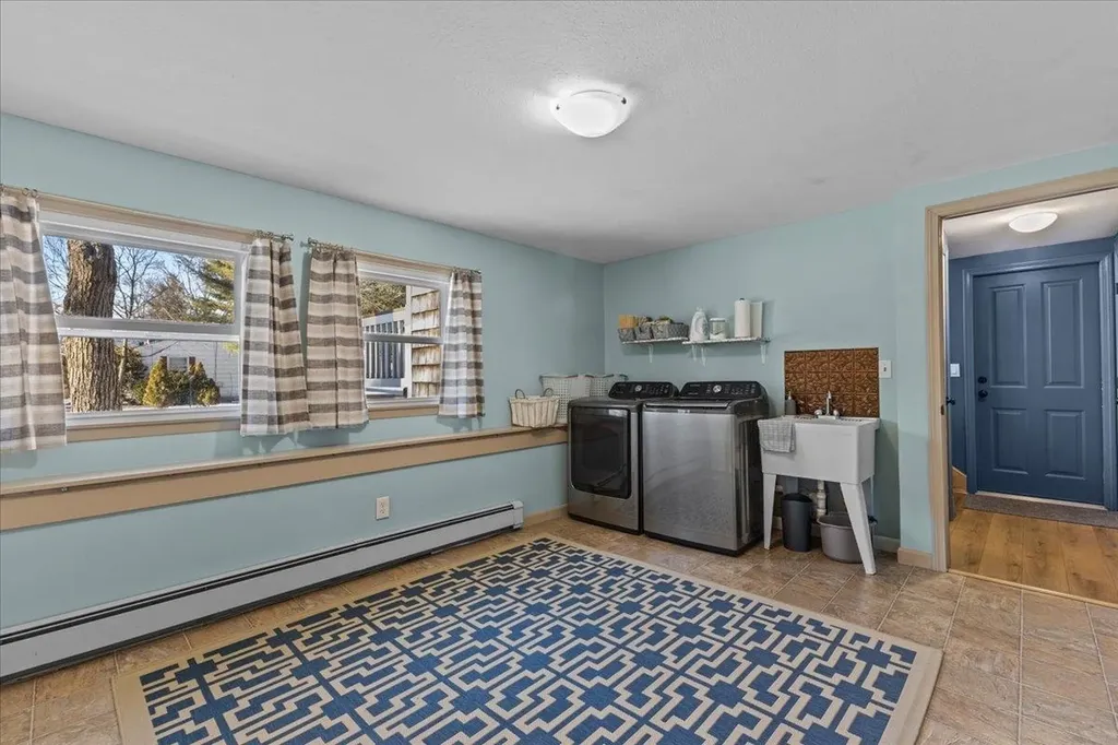 126 Pleasant Avenue Burlington VT 05408