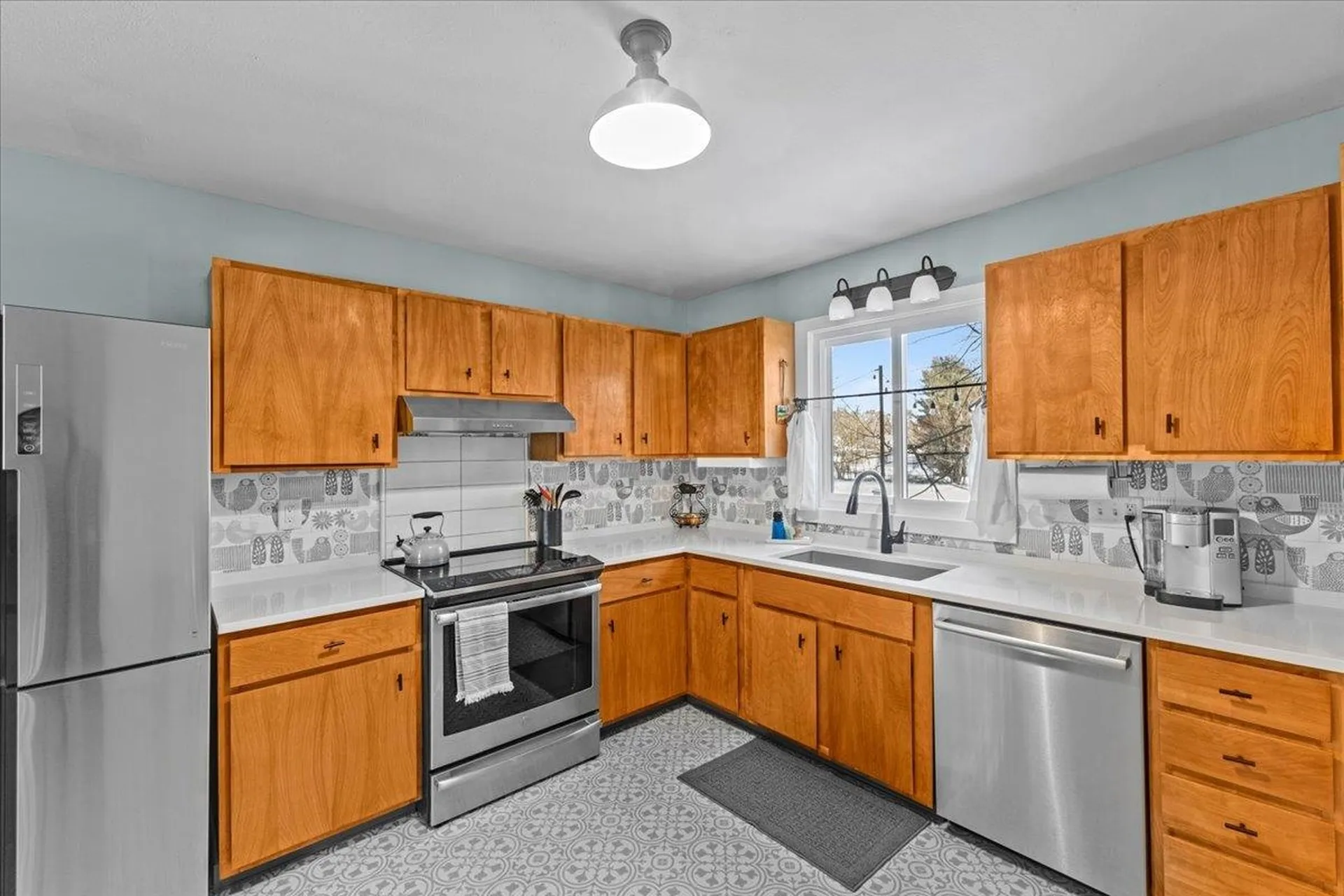 126 Pleasant Avenue Burlington VT 05408