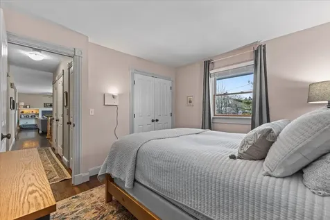 126 Pleasant Avenue Burlington VT 05408