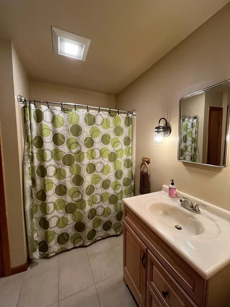 2569 South Street New Haven VT 05472