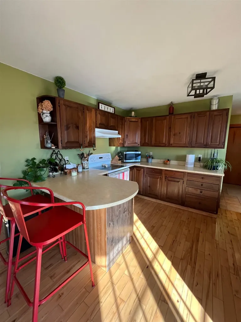 2569 South Street New Haven VT 05472