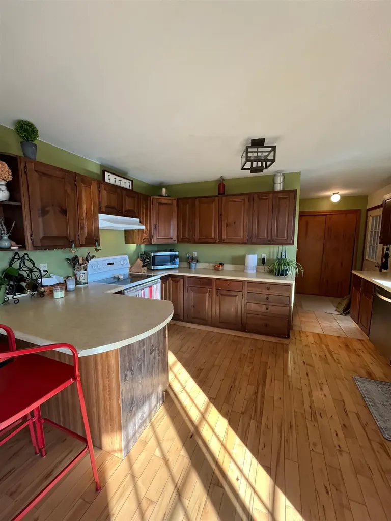 2569 South Street New Haven VT 05472