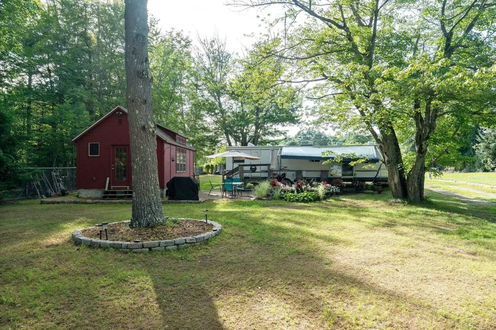 13 Fogg Road Milton NH 03851