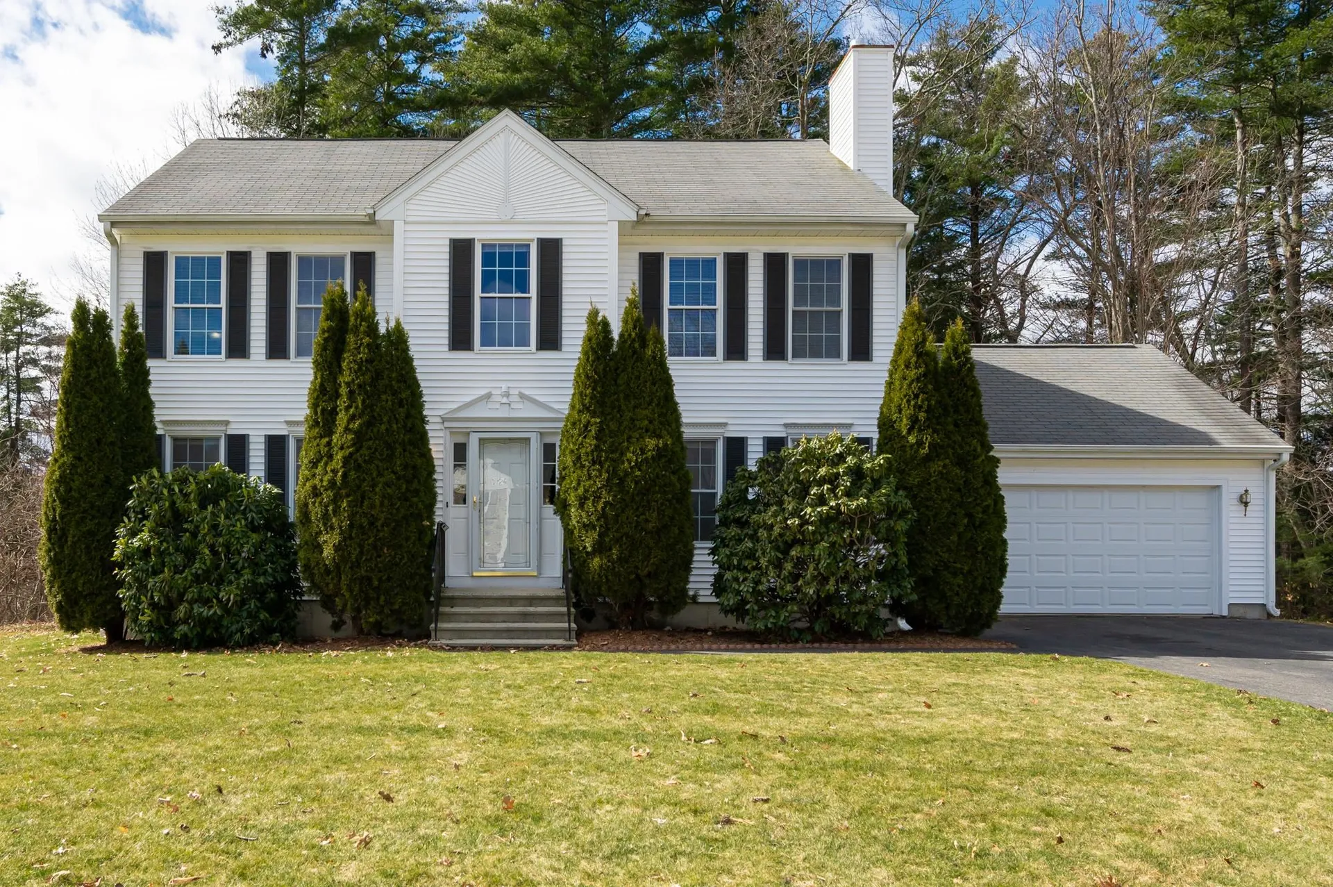 53 Majestic Avenue Nashua NH 03063