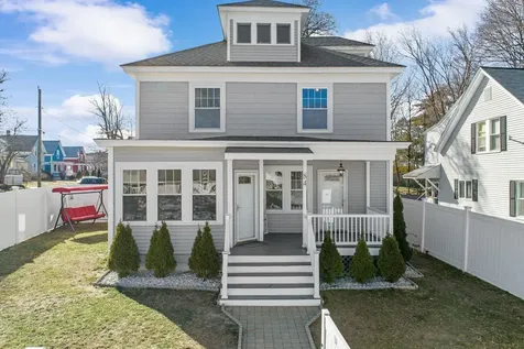 84 Kimball Street Manchester NH 03102