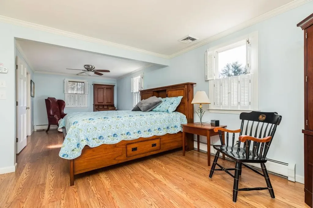 14 Cullen Way Exeter NH 03833