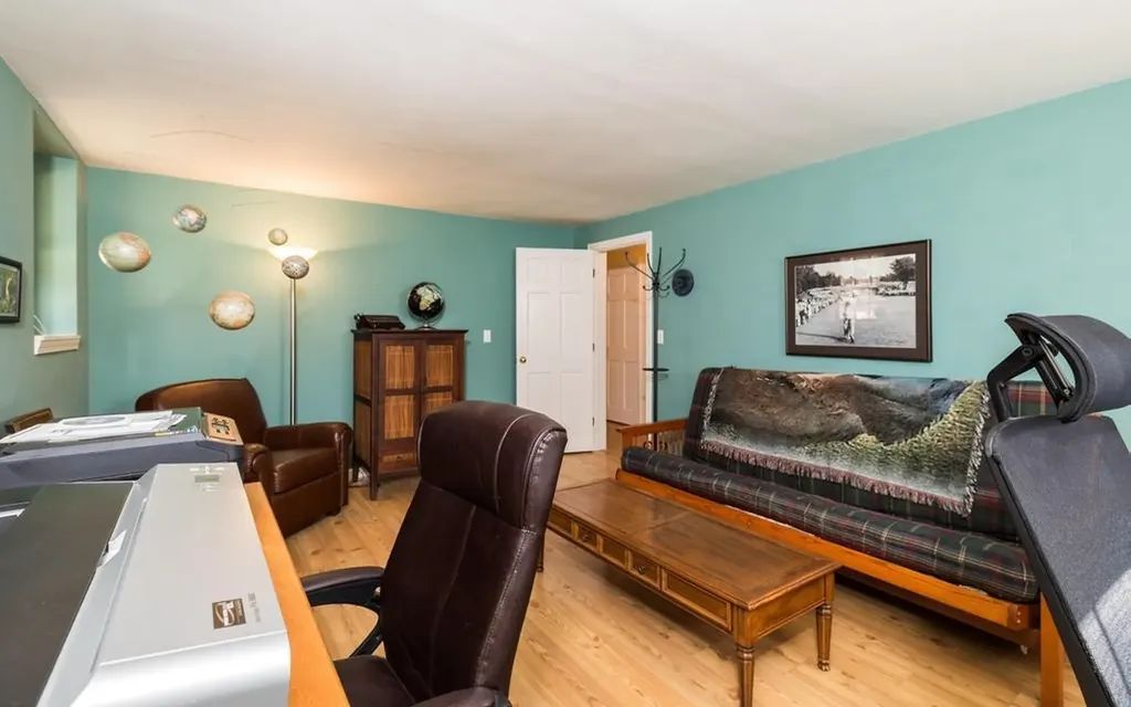 14 Cullen Way Exeter NH 03833