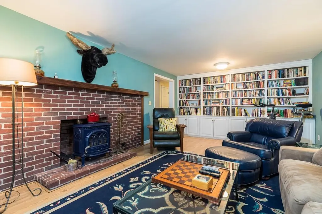 14 Cullen Way Exeter NH 03833
