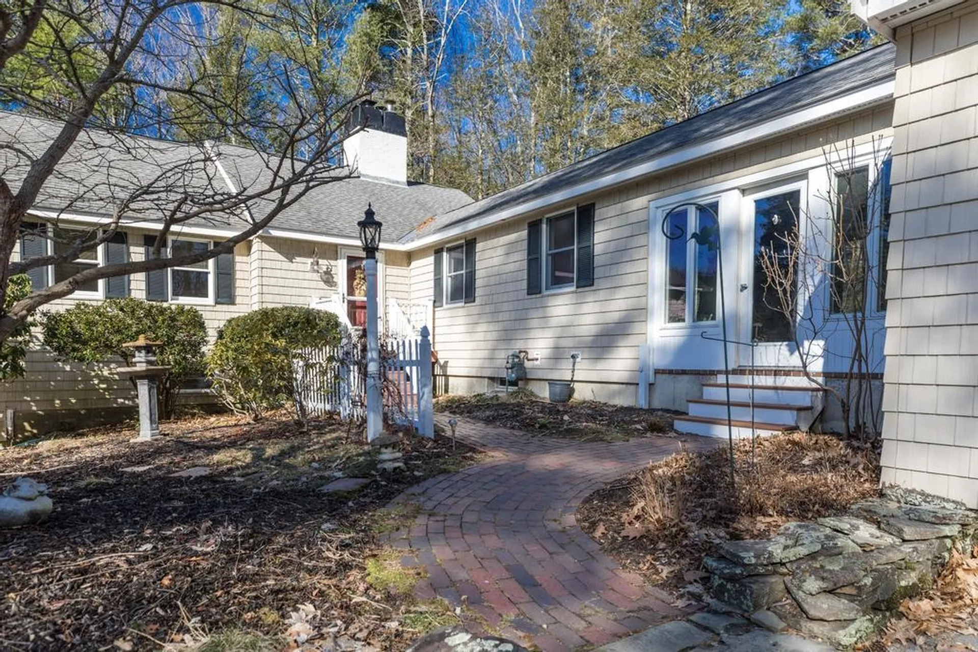 14 Cullen Way Exeter NH 03833